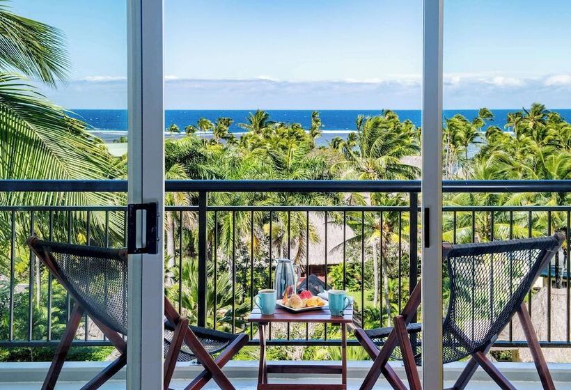 Standard Room 2 Double Beds, Outrigger Fiji Beach Resort