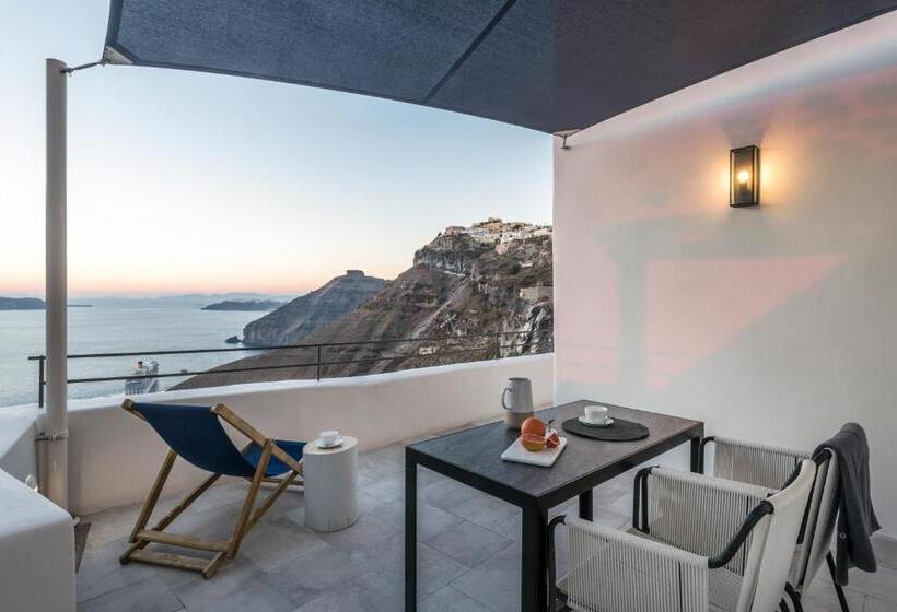 سوئیت با چشم‌انداز, Porto Fira Suites