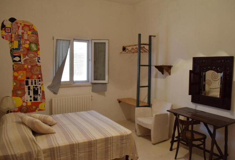 آپارتمان 1 خوابه همکف, B&b La Casa Degli Artisti