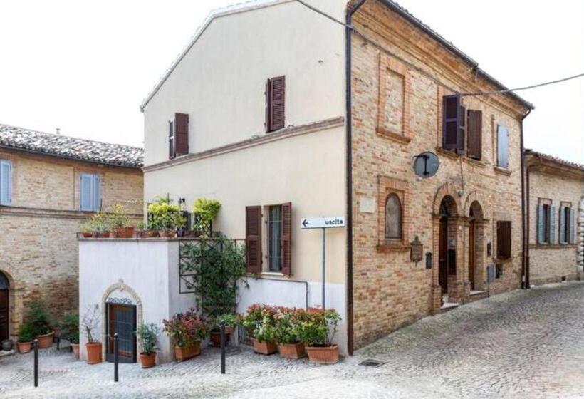 Номер Стандарт Трехместный, B&b La Finestra Sul Campanile