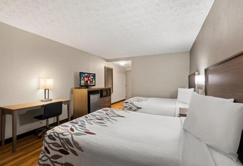 Номер Deluxe, Red Roof Inn & Suites Newnan