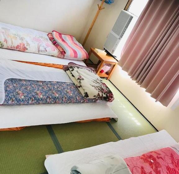 Quarto Triplo Estandar Banheiro Compartilhado, Minshuku Kaikeibo