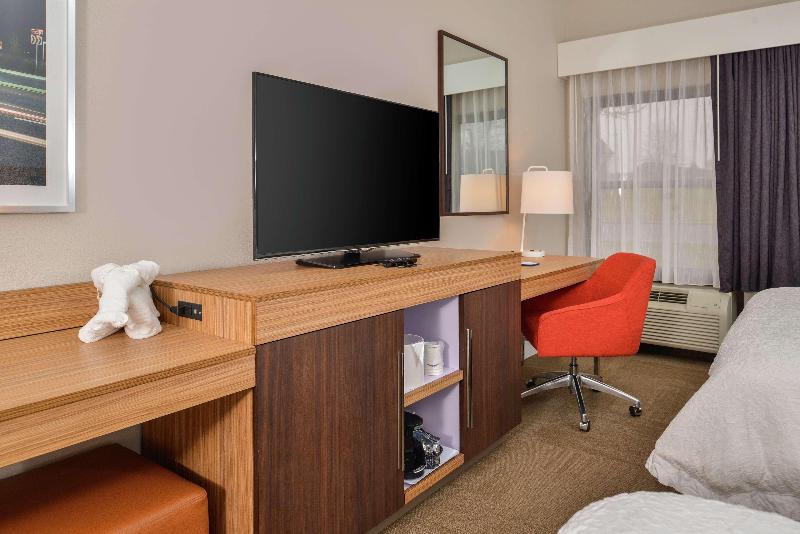 Quarto Estandar, Hampton Inn Raleigh/clayton I 40