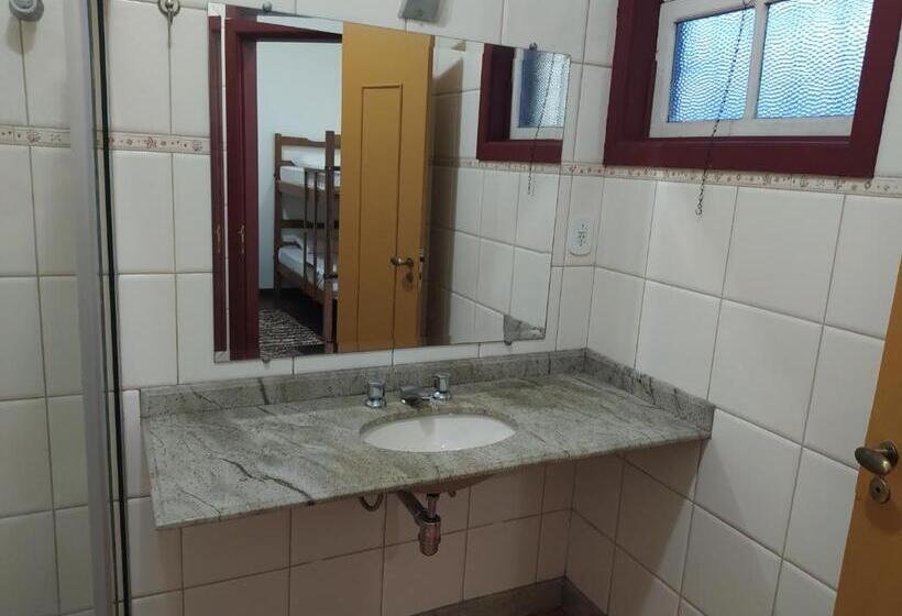 Семейный Номер, Trilhas De Minas Hostel Camping