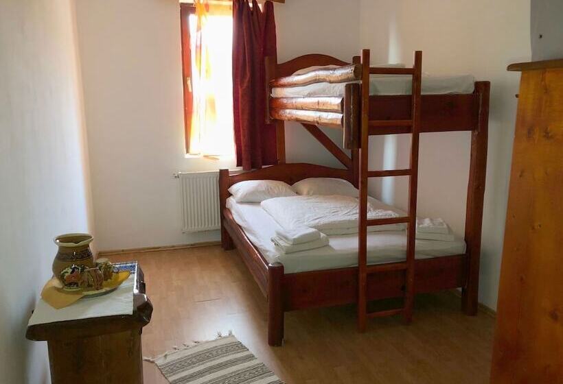اتاق استاندارد سه نفره, Complex Turistic Alpina Blazna Sant