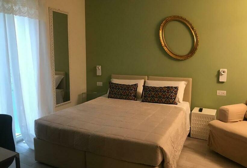 Номер Стандарт, Casa Oreste