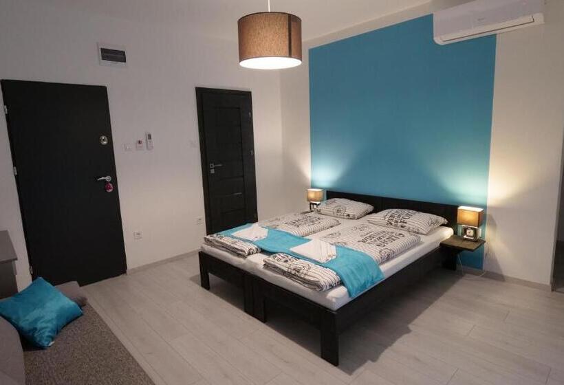 اتاق خانوادگی, Anna Villa Füred Boutique Rooms