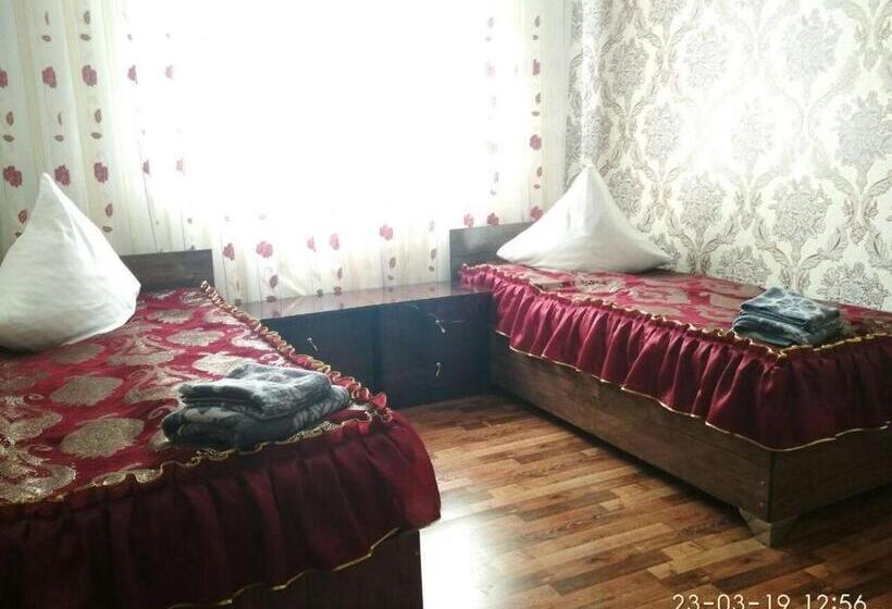 اتاق اکونومی, Mubina Khiva B&b