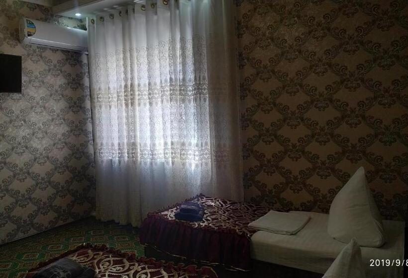 اتاق راحتی سه تخته, Mubina Khiva B&b