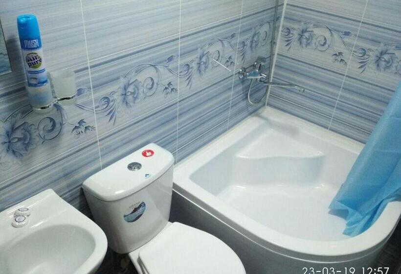 اتاق راحتی سه تخته, Mubina Khiva B&b