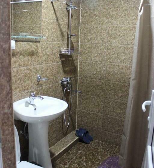 اتاق استاندارد سه نفره, Guesthouse Elia