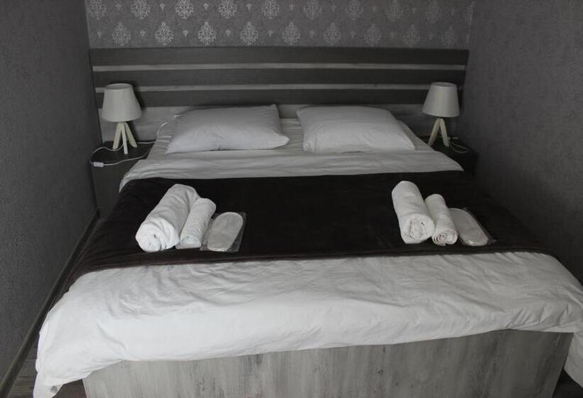 اتاق لوکس, Guesthouse Elia