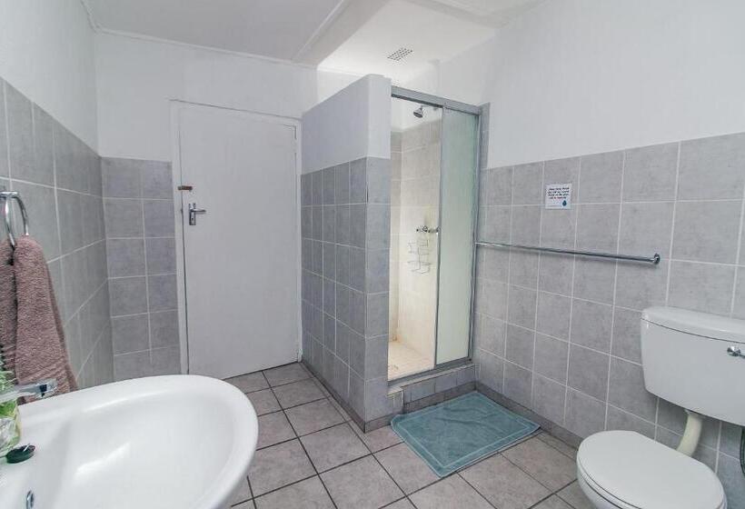 Standard room with outdoor bath, @karoo Guesthouse
