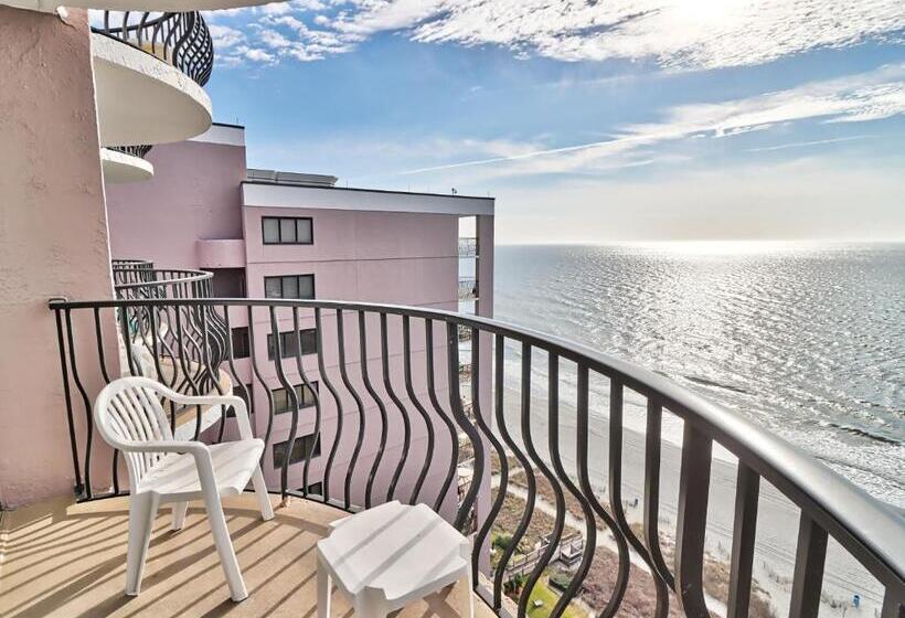 1 Bedroom Penthouse Apartment, Suites At The Beach