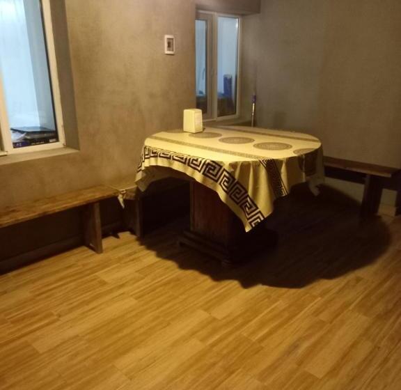 اتاق خانوادگی, Tskaltubo Guest House On Mirian Mepe
