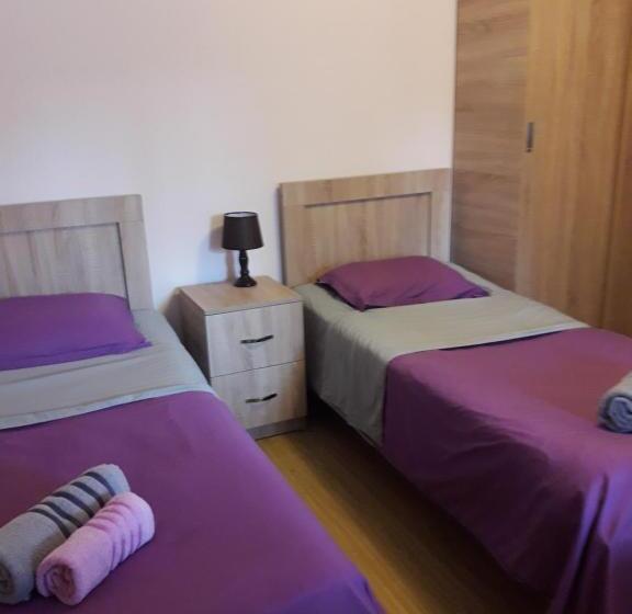 اتاق استاندارد سه نفره, Tskaltubo Guest House On Mirian Mepe