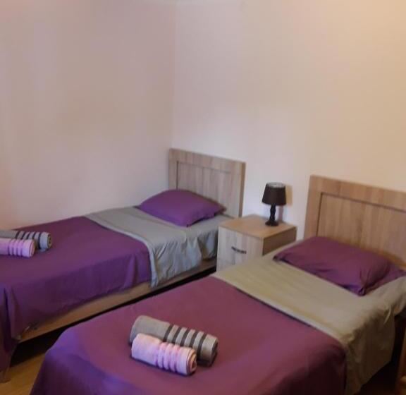 اتاق استاندارد سه نفره, Tskaltubo Guest House On Mirian Mepe