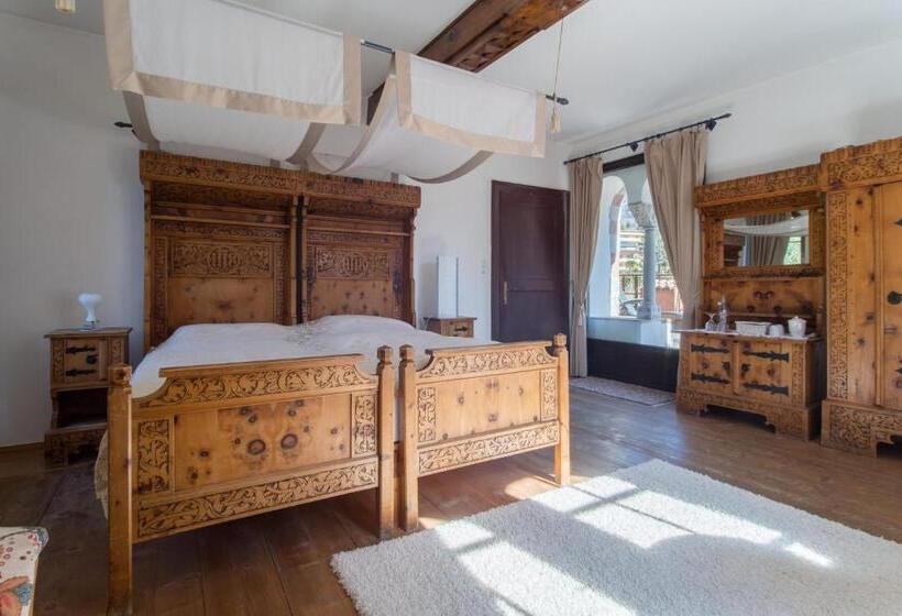 اتاق استاندارد با تراس, Schloss Castel Pienzenau   Guestrooms & Apartments   B&b Hotel & Restaurant