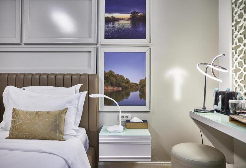 اتاق استاندارد, Lebada Luxury & Spa