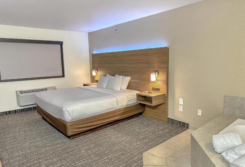 Люкс Повышенной Комфортности, Estherville Hotel & Suites