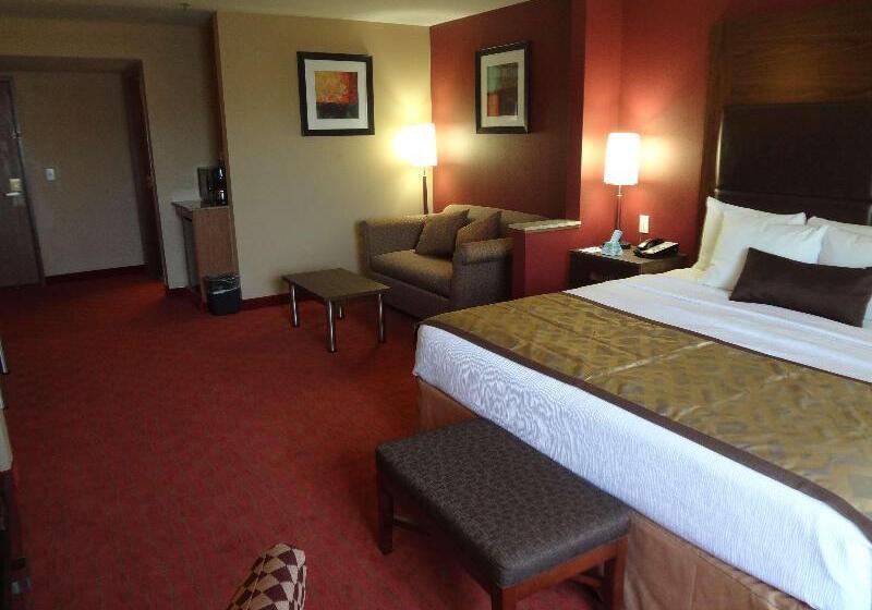 Люкс Кровать Кинг, Best Western Plus Tulsa Woodland Hills Hotel And Suites