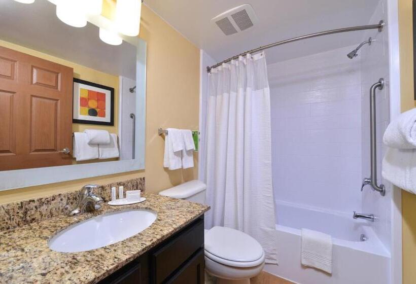 스탠다드 스튜디오, Candlewood Suites Miami Doral By Ihg