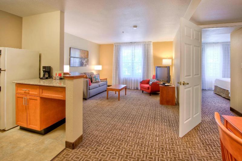 سوییت, Towneplace Suites Raleigh Cary/weston Parkway