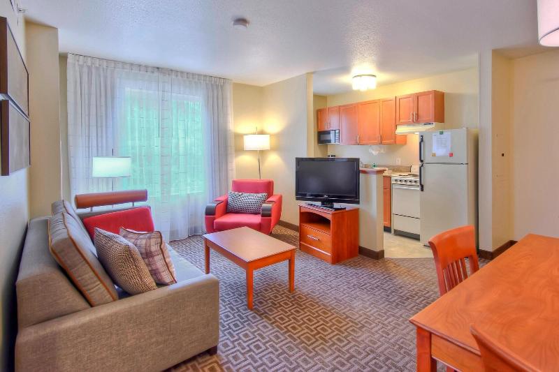 سوییت, Towneplace Suites Raleigh Cary/weston Parkway