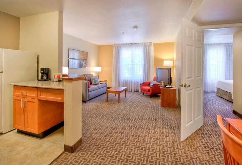 سوییت, Towneplace Suites Raleigh Cary/weston Parkway