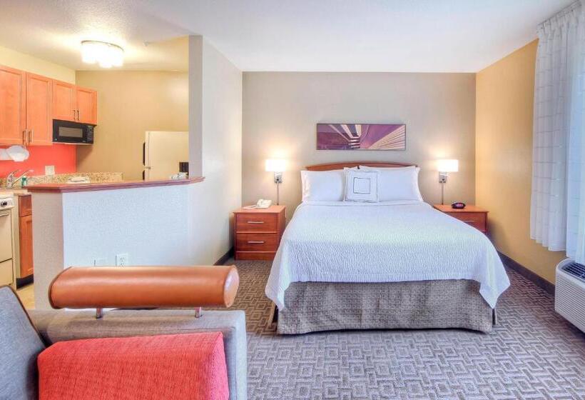 استودیوی لوکس, Towneplace Suites Raleigh Cary/weston Parkway