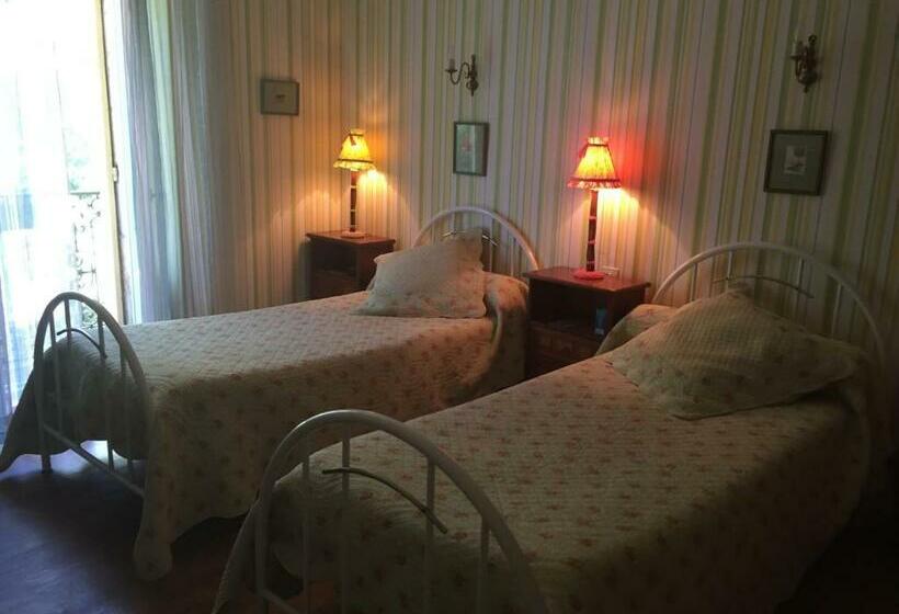 Номер Стандарт, Domaine De Brousson