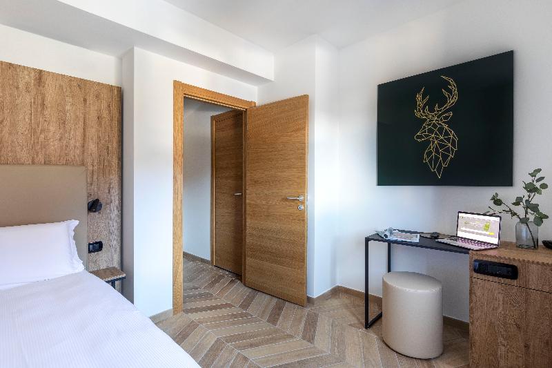 غرفة قياسية رباعية, B&b Hotel Passo Tre Croci Cortina