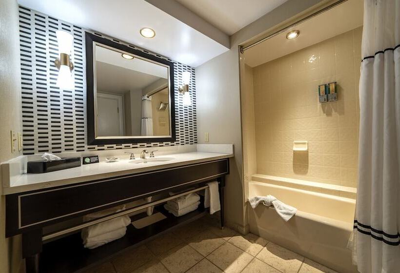 Номер Deluxe, Caesars Southern Indiana