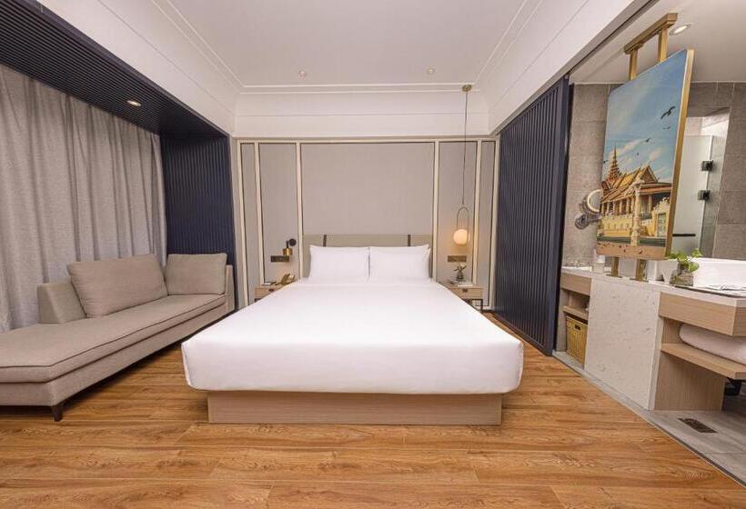 اتاق اجرایی با تخت بزرگ, Maxx Phnom Penh Downtown By H World