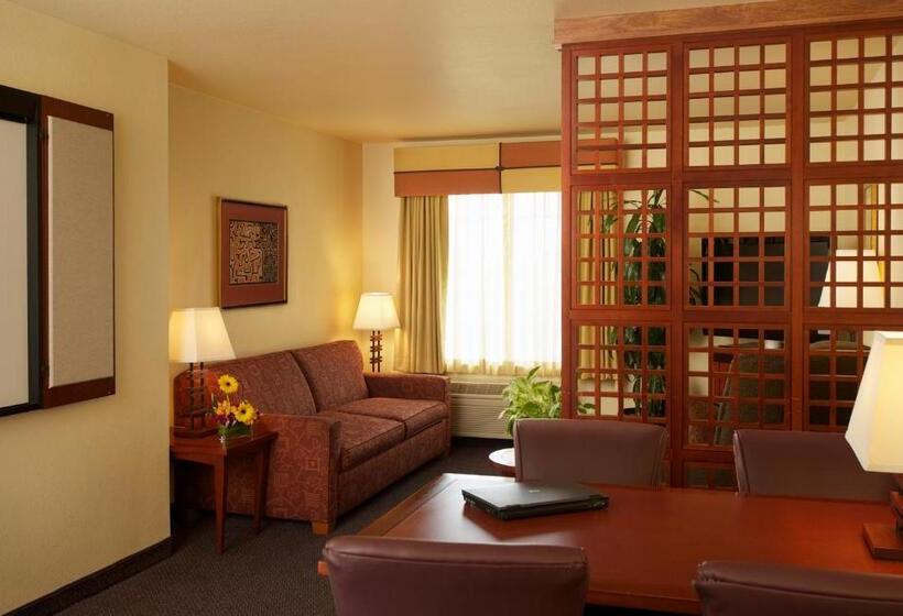 스위트, Larkspur Landing Extended Stay Suites Folsom