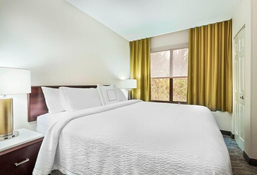 سوئیت برای معلولان, Springhill Suites Asheville