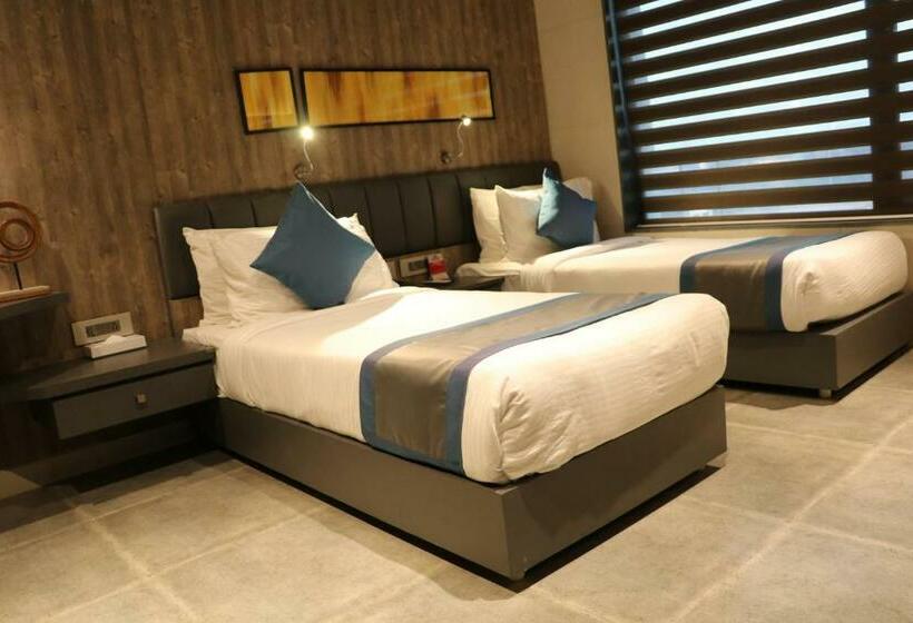 Номер Deluxe, The Soni Otel