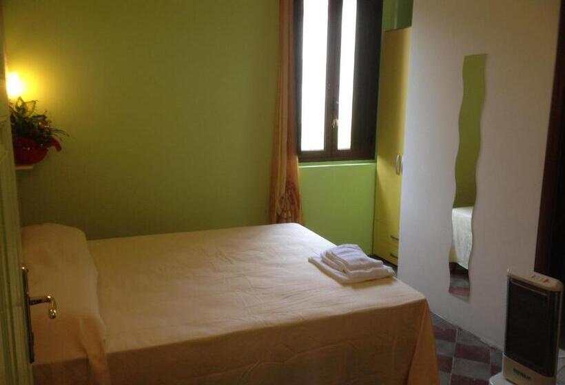 Номер Deluxe Вид на Сад, B&b L'alba
