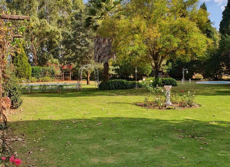 اتاق استاندارد, Perdehoek Venue
