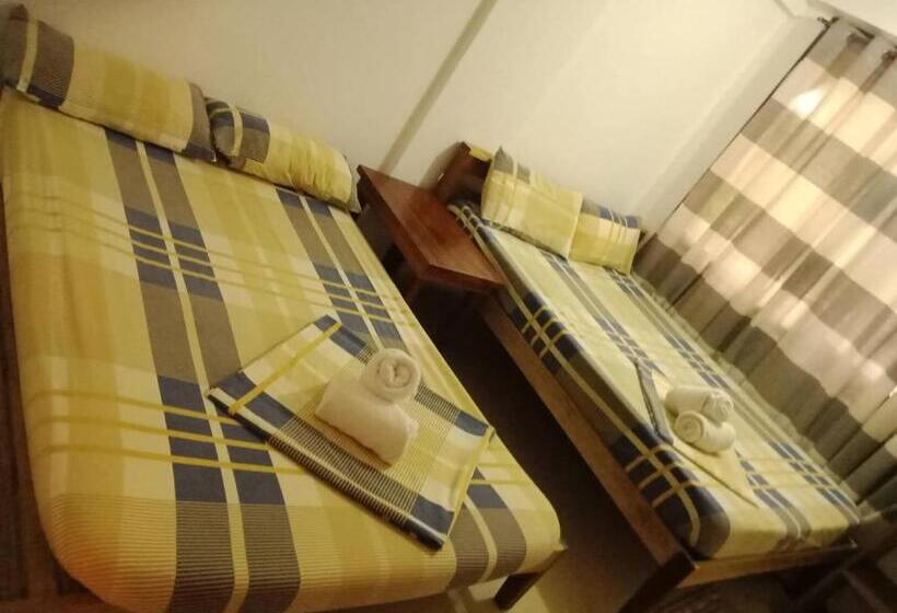 اتاق استاندارد چهار تخته با چشم‌انداز دریا, Victoria Beach House