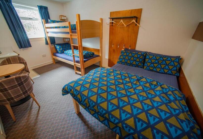 غرفة قياسية رباعية حمام مشترك, Cairngorm Lodge Youth Hostel