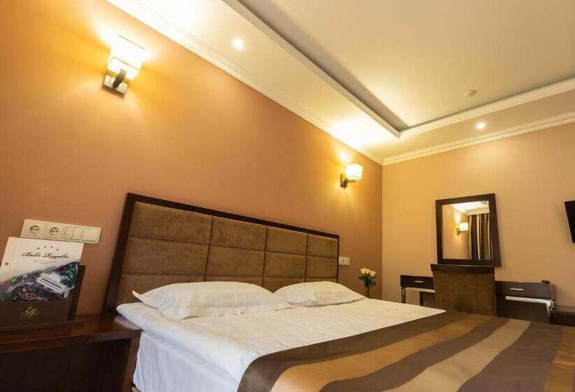 Family Suite, Belle Royalle
