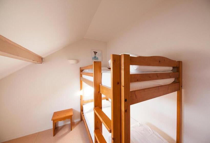 Четырехместный Номер Стандарт, Auberge De Motz