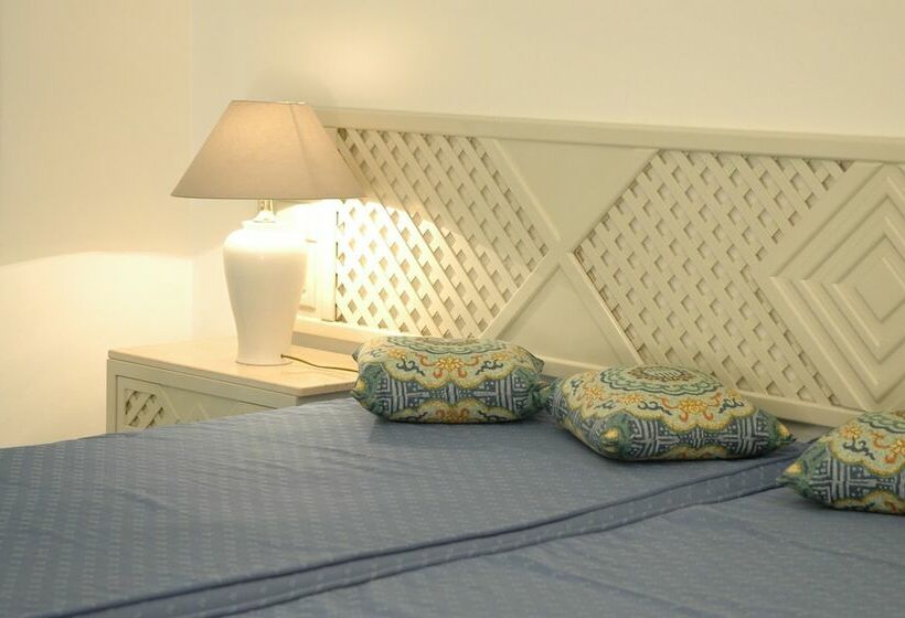 침실 2개 아파트, Balaia Golf Village