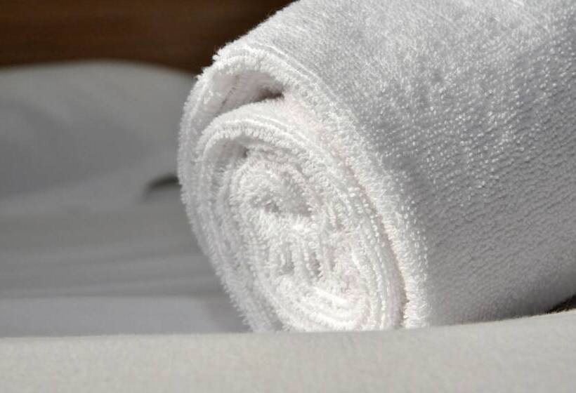 Номер Стандарт, B Hotel Caen Mondeville