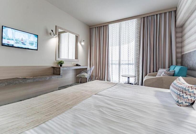 Номер Deluxe Вид на Море Боковой, Hi Hotels Imperial Resort   Ultra All Inclusive