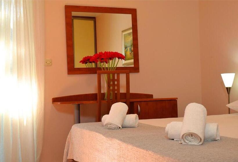 آپارتمان 2 خوابه, Matilde Beach Resort