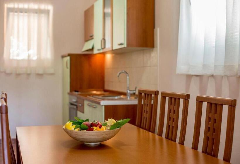 آپارتمان 2 خوابه, Matilde Beach Resort