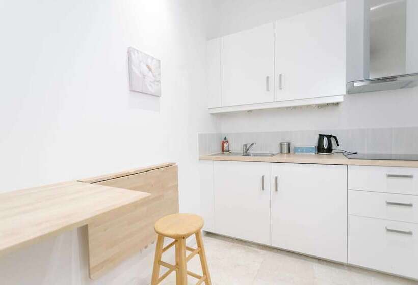 Студия Стандарт, Chambre D'hotes Cugnac