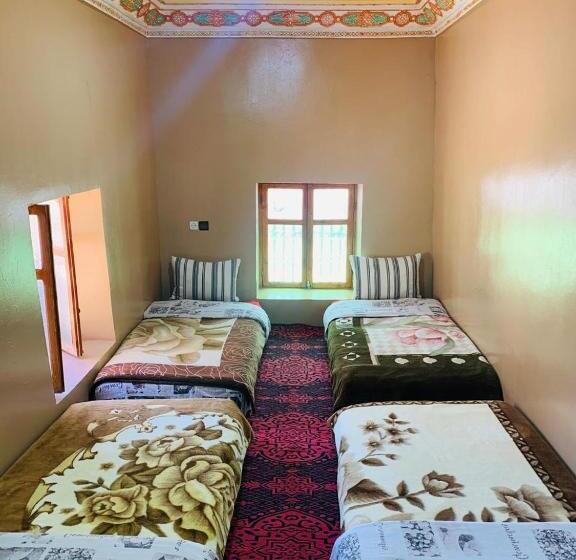 Четырехместный Номер Стандарт, Gîte Tawada